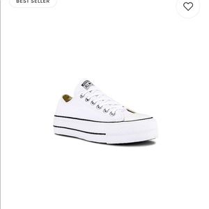 Chuck Taylor All Star Lift Sneaker in White & Black, size 6.5